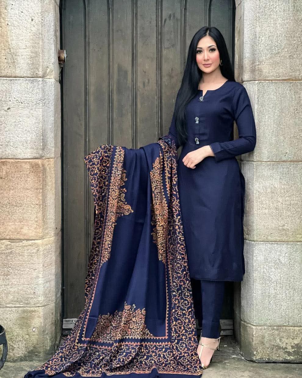 Blue Kashmiri Kacha Tanka 3PC Suit