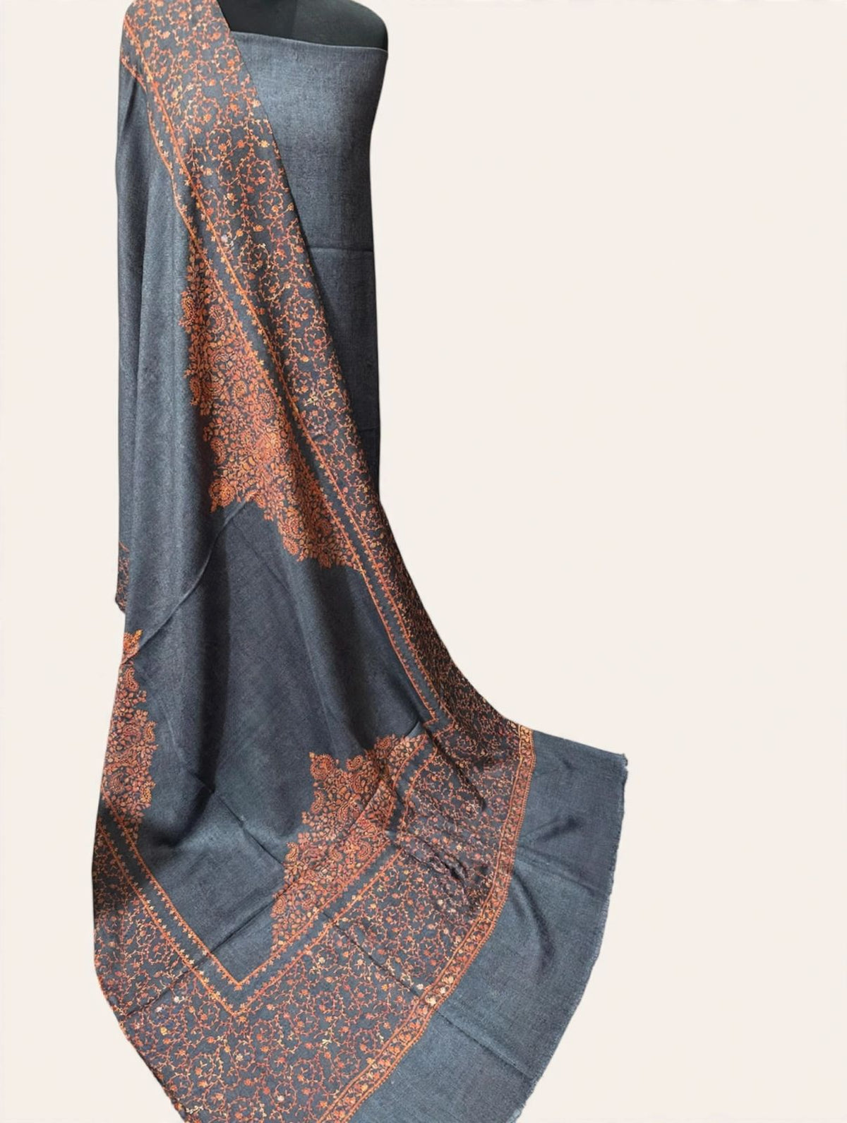 Grey Kashmiri Kacha Tanka 3PC Suit