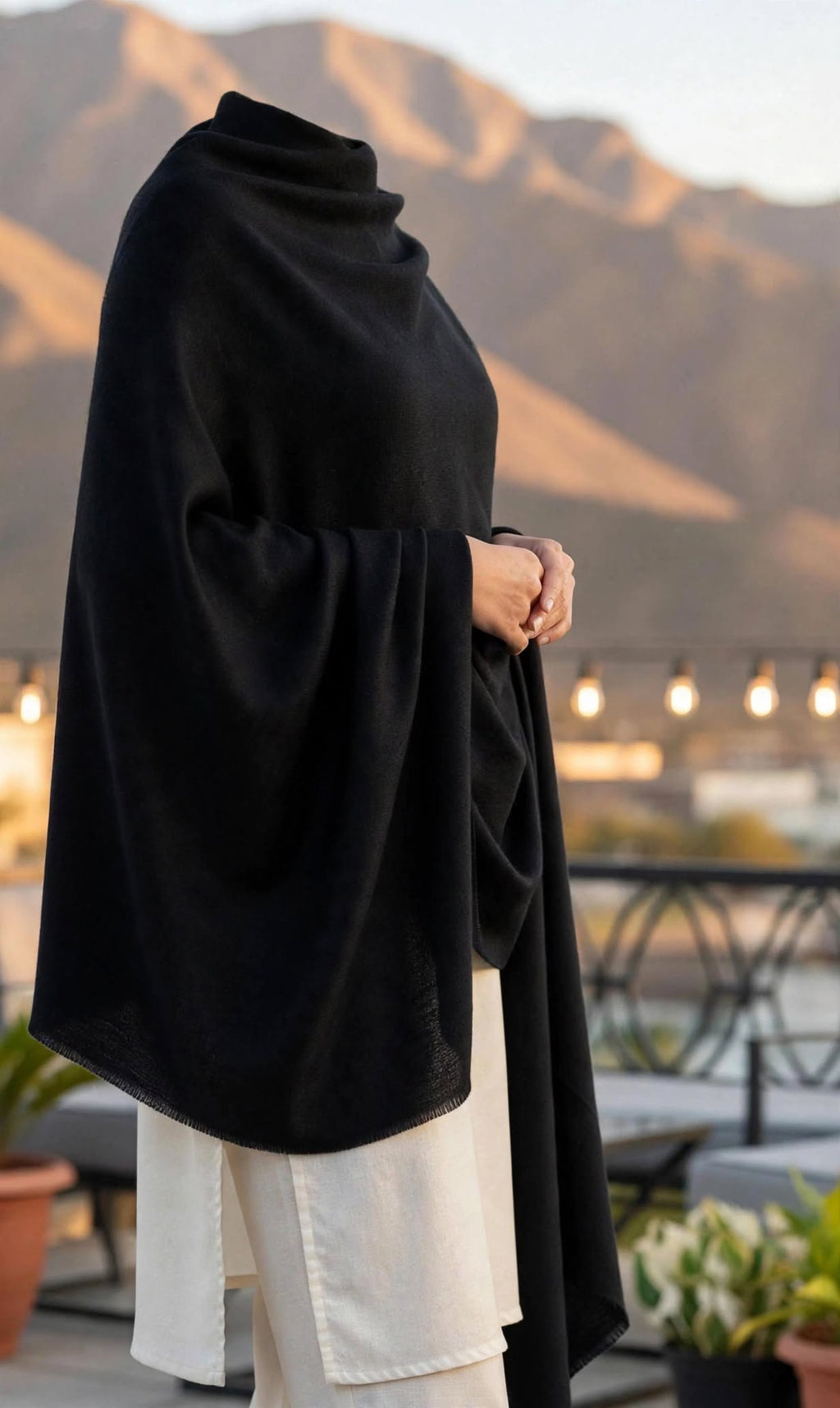 Black 72 Grade Pashmina Shawl