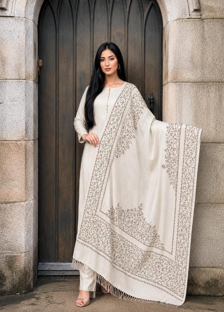White Kashmiri Kacha Tanka 3PC Suit