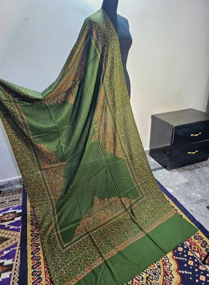 Parrot Green Kashmiri Kacha Tanka 3PC Suit